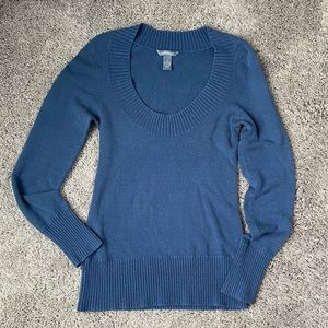 Women’s sweater